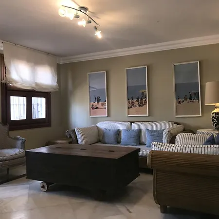 Large Side In * 마르베야